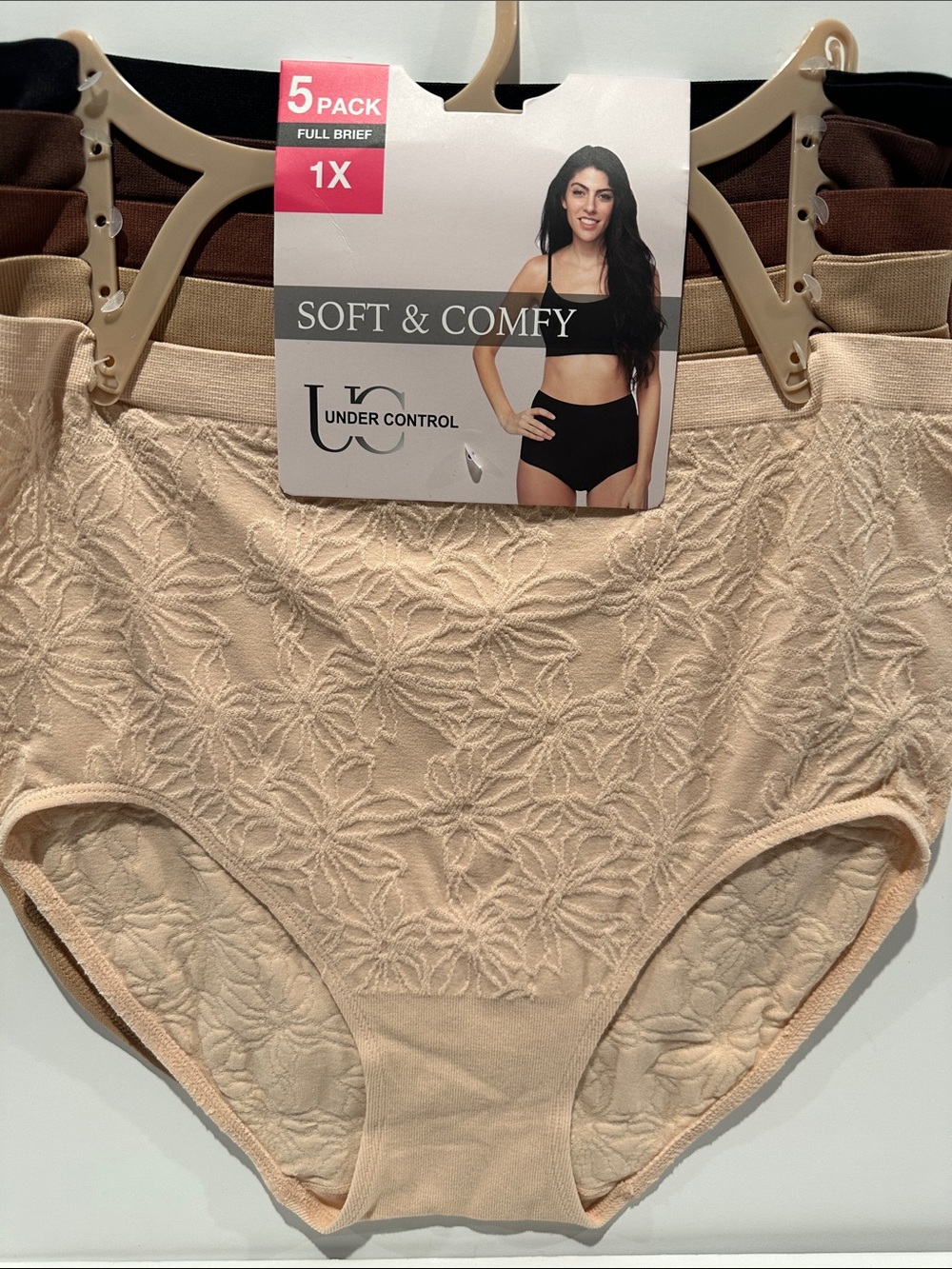NWT Under Control (5) Pack Seamless Super Soft Panties. Size 1X